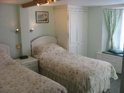 Flat 5 Bedroom
