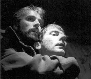 Maldwyn John a Merfyn Pierce Jones yn 'Wal'