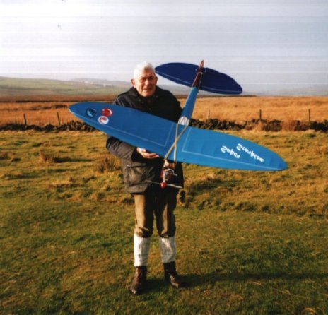picture of David holding his SuperScorpion